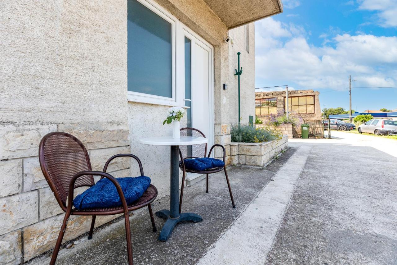 Apartment Ana Solin Extérieur photo